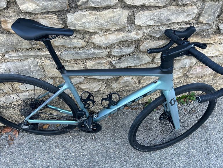 Used Scott Addict 10 2024 2024 Road & Gravel, Blue — image 3 of 3