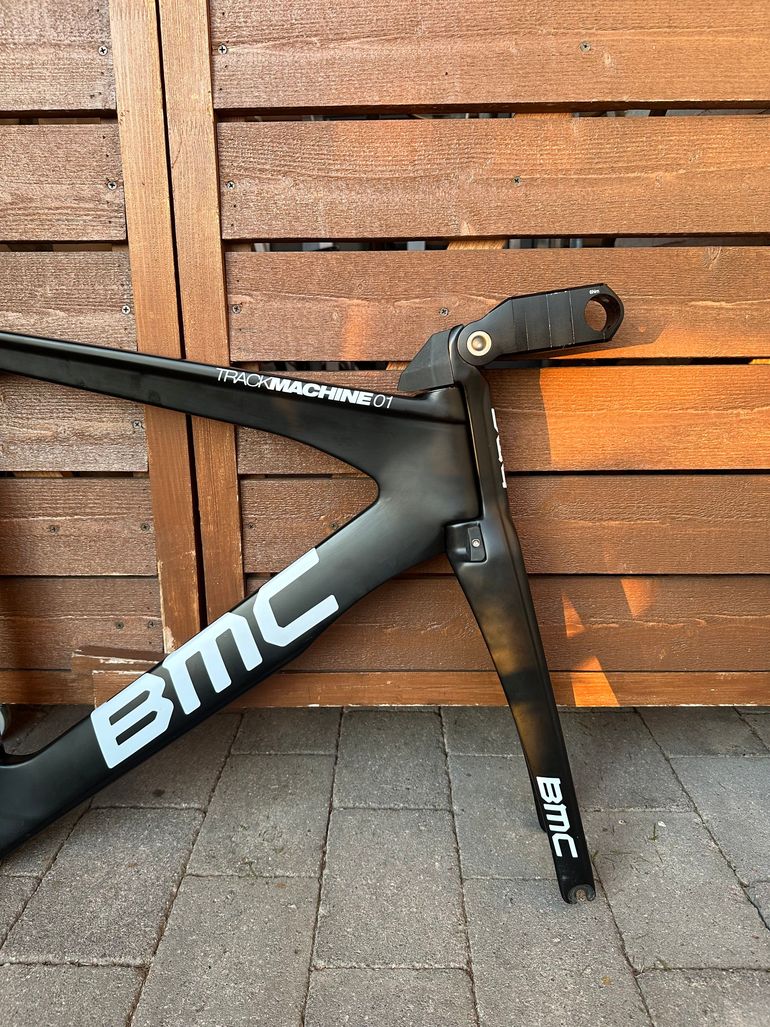 Used BMC Trackmachine Frameset 2022 Road & Gravel, Black — image 7 of 8