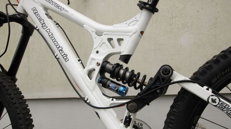 Rocky Mountain Switch 2 2007 Mountainbike d'occasion — image 2 sur 12