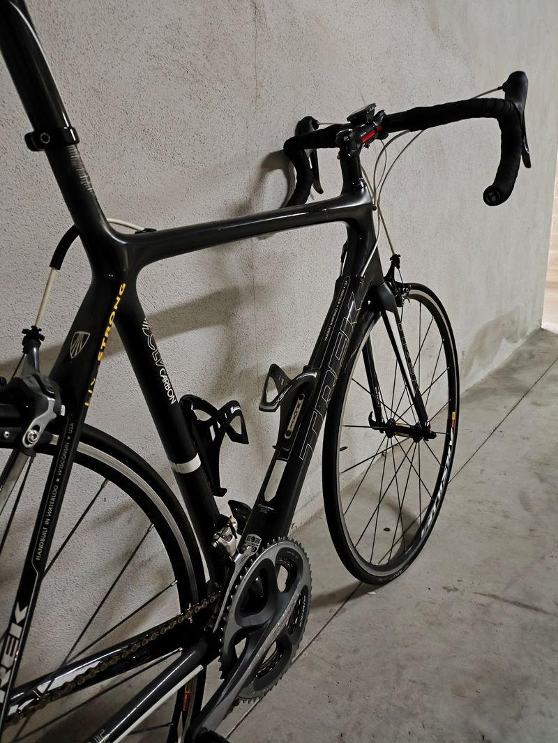 Trek Madone 5.2 H2 (Triple) UK 2012 2012 Road & Gravel d'occasion