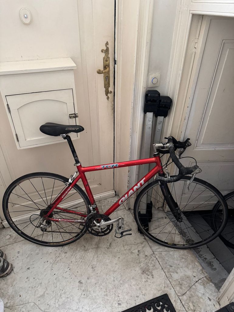 Used Giant TCR Compact Road 1992 Road & Gravel, Red — image 1 of 11