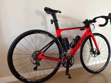 Used Specialized Venge Expert Disc 2018 2018 Road & Gravel, Red — image 3 of 4