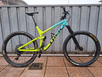 Used Trek Slash 8 2020 MTB