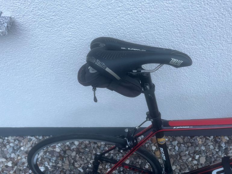 Used CUBE Attempt 2015 Road & Gravel, Black — image 6 of 7