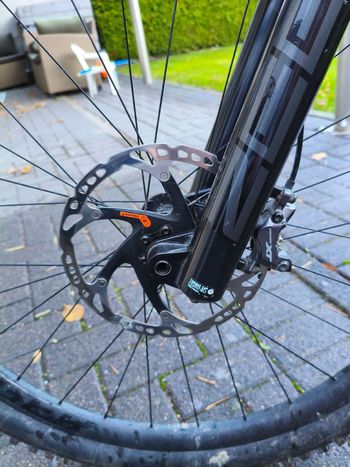 Used Trek Slash 9.8 XT 2022 2022 Mountainbike, Black, 29 — image 10 of 12