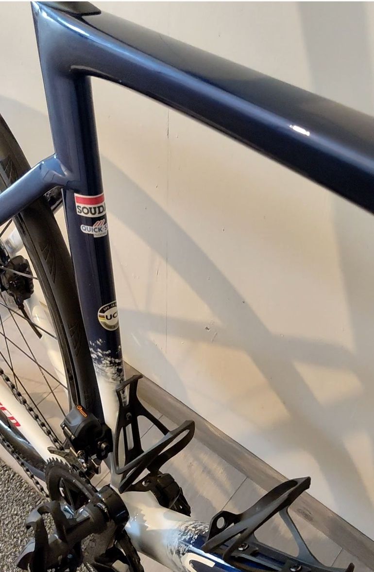 Used Specialized S-Works Tarmac SL7 2020 Couleur Quick Step 2025 2020 Road & Gravel, Blue — image 2 of 8