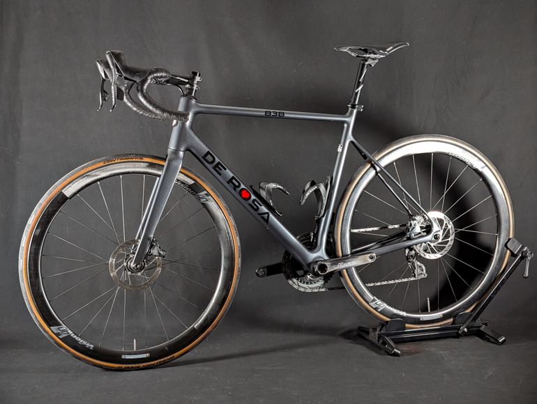 Used De Rosa 838 SRAM FORCE AXS 2022 Road & Gravel, Light Gray — image 4 of 18