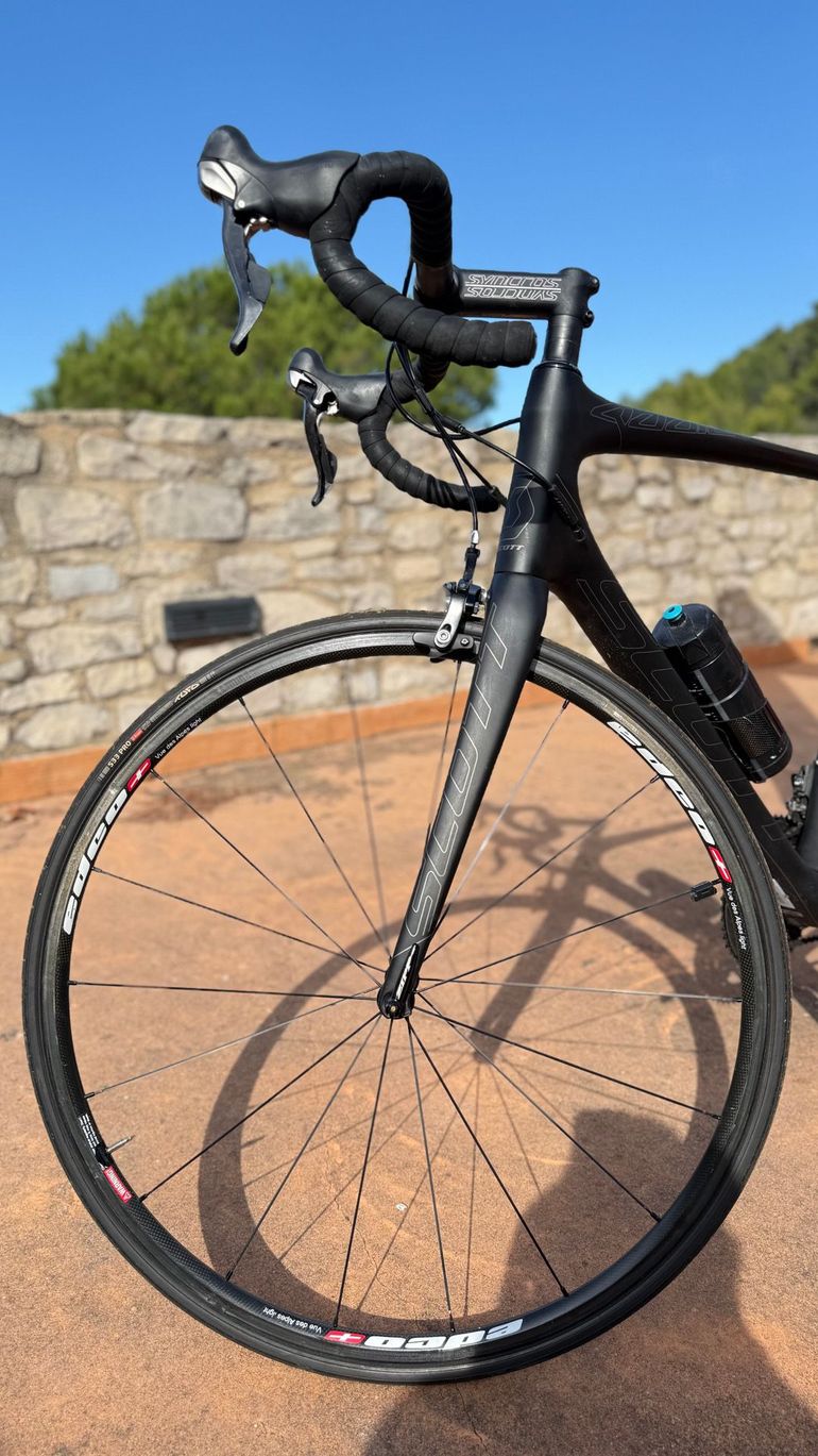 Used Scott Addict 2014 2014 Road & Gravel, Black — image 3 of 10