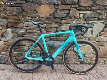 Used Bianchi Infinito CV Ultegra Di2 2023 Road & Gravel
