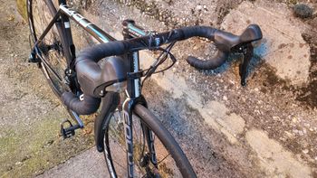 Used Focus Cayo Disc 2017 Road & Gravel, Schwarz — image 4 of 7