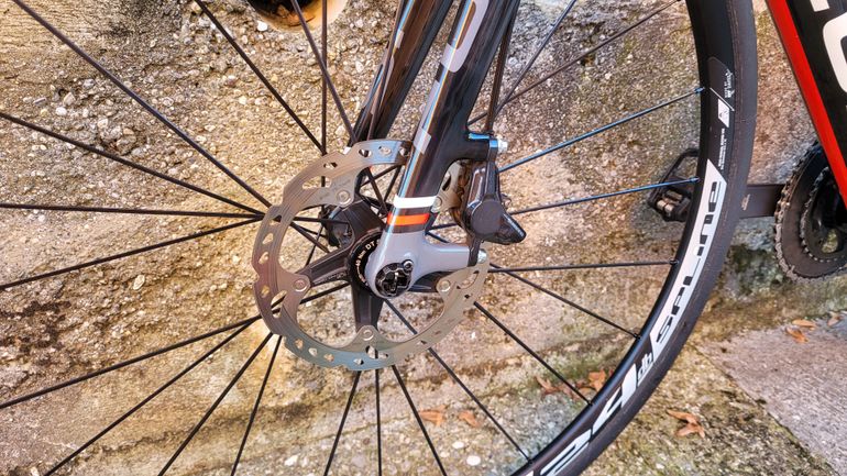 Used Focus Cayo Disc 2017 Road & Gravel, Schwarz — image 6 of 7