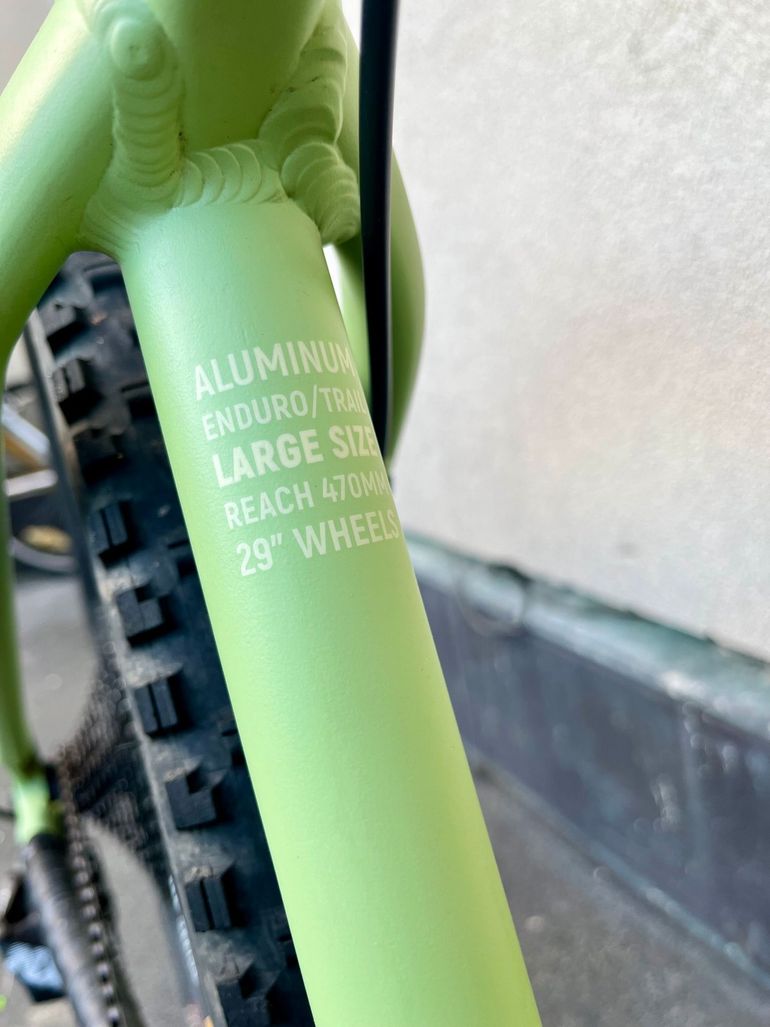 Used Dartmoor Primal 29 2022 Mountainbike, Green — image 5 of 7