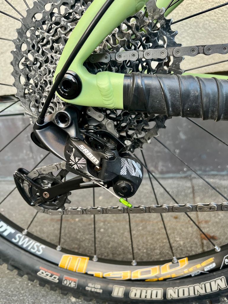 Used Dartmoor Primal 29 2022 Mountainbike, Green — image 3 of 7