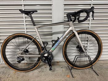 Used BMC SLR 01 THREE DURA ACE Di2 2023 Road & Gravel
