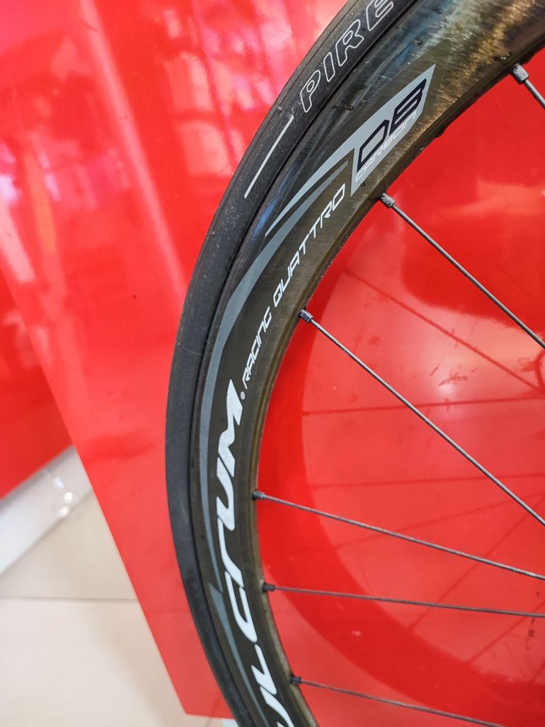 Used Pinarello F10 2020 Road & Gravel, Black — image 5 of 16
