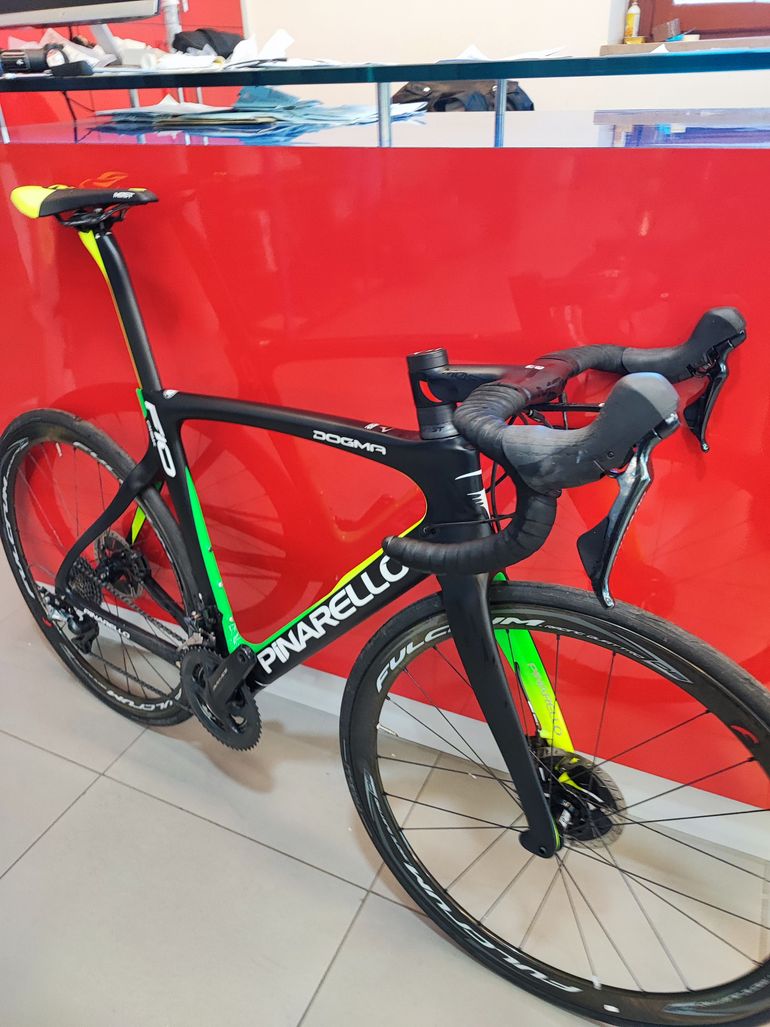 Used Pinarello F10 2020 Road & Gravel, Black — image 11 of 16