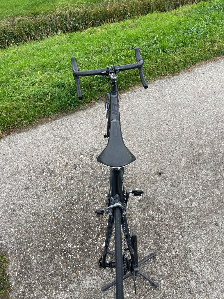 Used Sensa Giulia Ultegra 2017 Road & Gravel, Black — image 5 of 15
