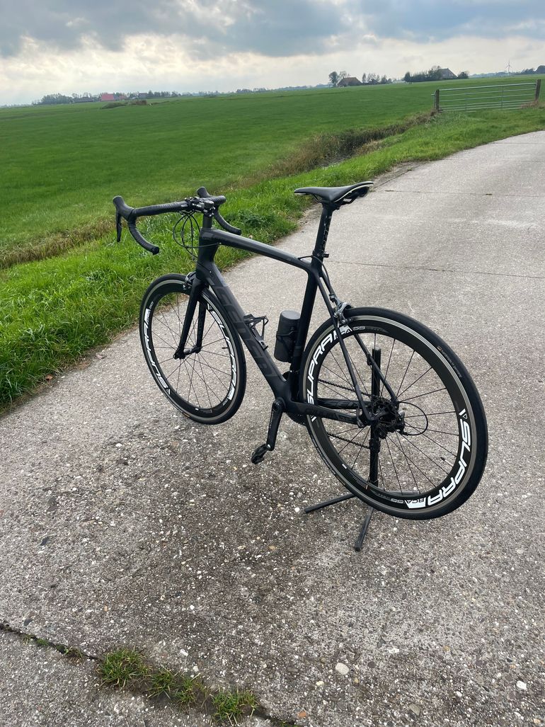 Used Sensa Giulia Ultegra 2017 Road & Gravel, Black — image 2 of 15