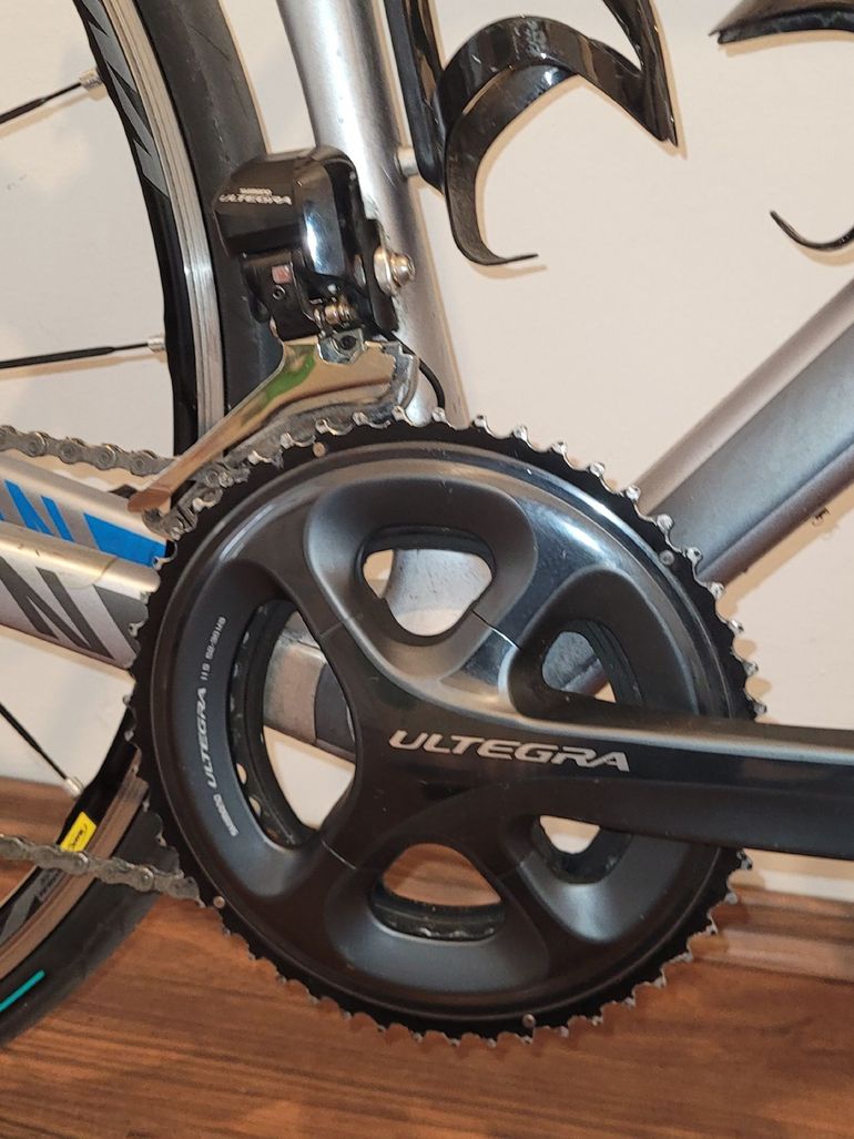 Used Canyon ULTIMATE CF SL 9.0 2017 Road & Gravel, Light Gray — image 9 of 12
