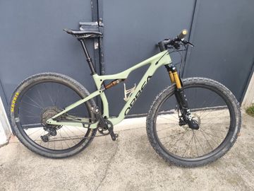 Brugt Orbea OIZ M10 2022 2022 Mountainbike — billede 1 af 3