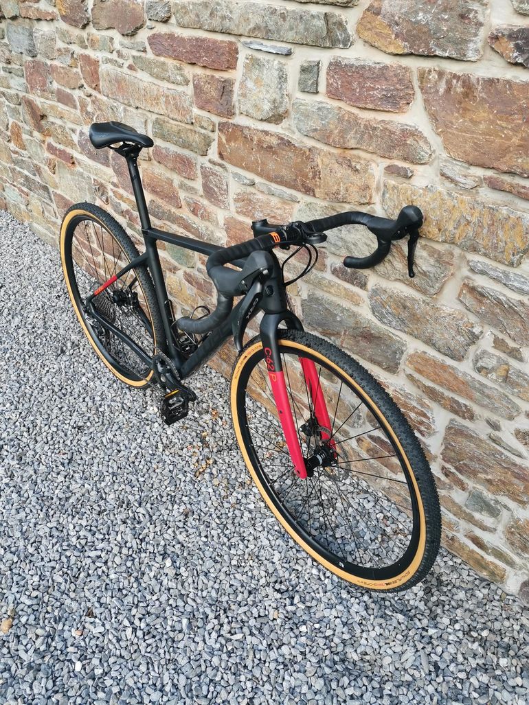 Used CUBE NUROAD C:62 PRO 2022 2022 Road & Gravel, Black — image 4 of 6