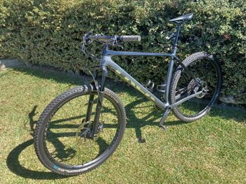 Used Trek Procaliber 9.7 2023 2023 Mountainbike, Light Gray, 29 — image 4 of 19