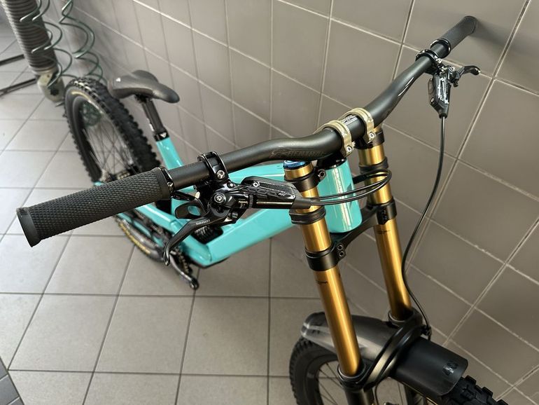Brugt YT Industries Tues Core 4 2023 Large 2023 Mountainbike — billede 9 af 9