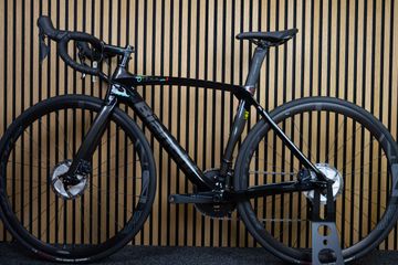 Used Bianchi Oltre Shimano Ultegra 2023 Road & Gravel, Black — image 2 of 13