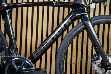 Used Bianchi Oltre Shimano Ultegra 2023 Road & Gravel, Black — image 3 of 13
