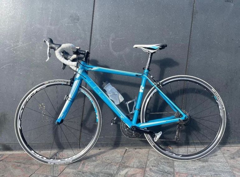 Used CUBE AXIAL WS C:62 2016 2016 Road & Gravel, Blue — image 1 of 3