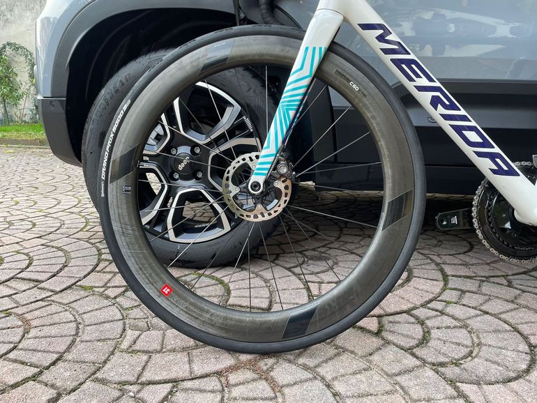 Used Merida REACTO TEAM 2025 2025 Road & Gravel, White — image 2 of 6