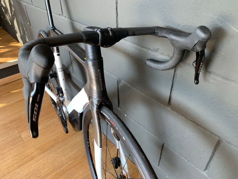 Used Orbea Orca Shimano 105 2025 Road & Gravel, White — image 7 of 10