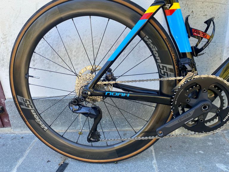 Used Ridley Noah Shimano Ultegra Di2 2022 Road & Gravel, Black — image 3 of 12