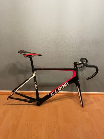 Used CUBE Agree C:62 Pro Carbon'n'red 2016 2016 Road & Gravel