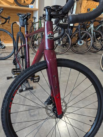 Used Rocky Mountain Solo A50 Sram 2024 2024 Road & Gravel, Red — image 7 of 9