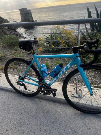 Used Scott Addict 10 2017 2017 Road & Gravel, Blue — image 4 of 4