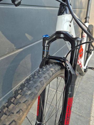 Used Trek Procaliber SRAM GX Eagle AXS 2021 Mountainbike, White — image 5 of 8