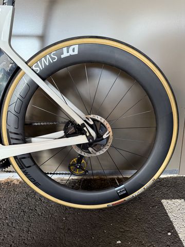 Used Canyon Aeroad Shimano Dura Ace Di2 2021 Road & Gravel, White — image 7 of 10