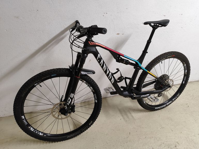 Used Canyon Lux CF SL 8.0 2020 2020 Mountainbike, Black, 29 — image 4 of 6