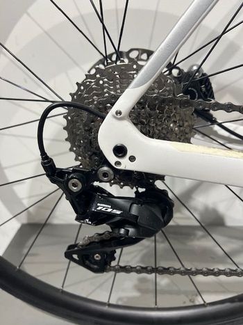 Used Trek Sl 5 2022 Road & Gravel, White — image 6 of 9