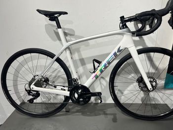 Used Trek Sl 5 2022 Road & Gravel