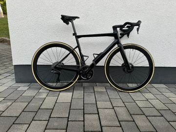 Used BMC Teammachine SLR01 THREE P2P 2022 2022 Road & Gravel, Black — image 2 of 19