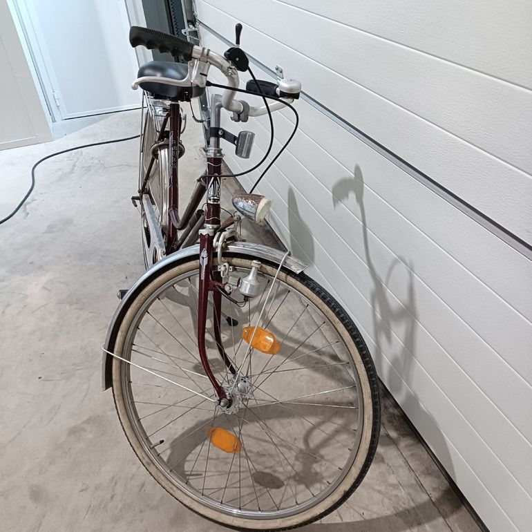 Used Bauer Clasic Fahrrad 1990 Road & Gravel, Red — image 3 of 4