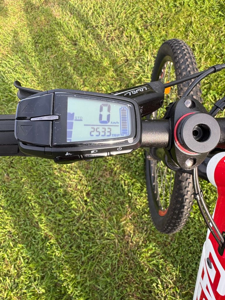 Used GASGAS Cross Country 3.0 2024 2024 Road & Gravel, Red — image 5 of 6