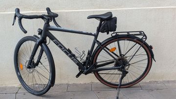 Used Focus ATLAS 6.7 EQP 2022 2022 Road & Gravel, Light Gray — image 2 of 5