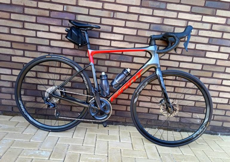 Used Giant Defy Advanced 1 2020 2020 Road & Gravel, Light Gray — image 1 of 6