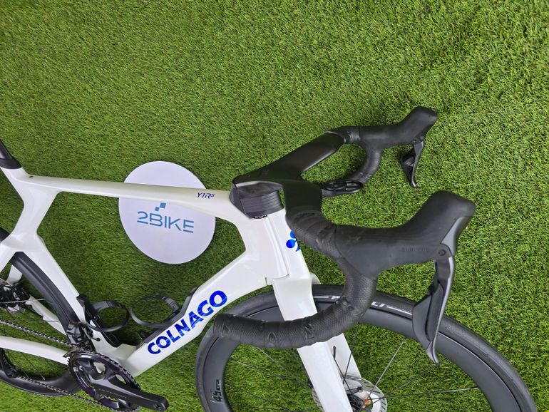 Used Colnago Colnago Y1RS - Ultegra Di2 - Vision SC45 2026 2026 Road & Gravel, White — image 8 of 11