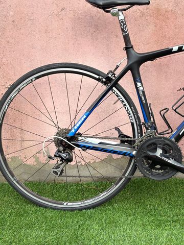 Used Trek Madone Shimano 105 2011 Road & Gravel, Black — image 5 of 10