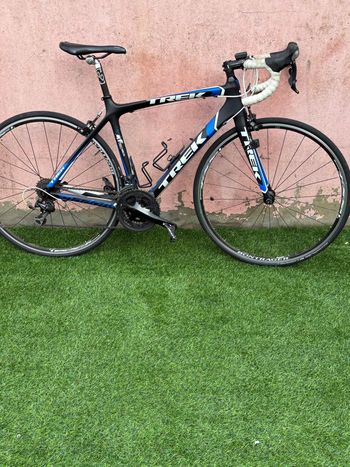 Used Trek Madone Shimano 105 2011 Road & Gravel