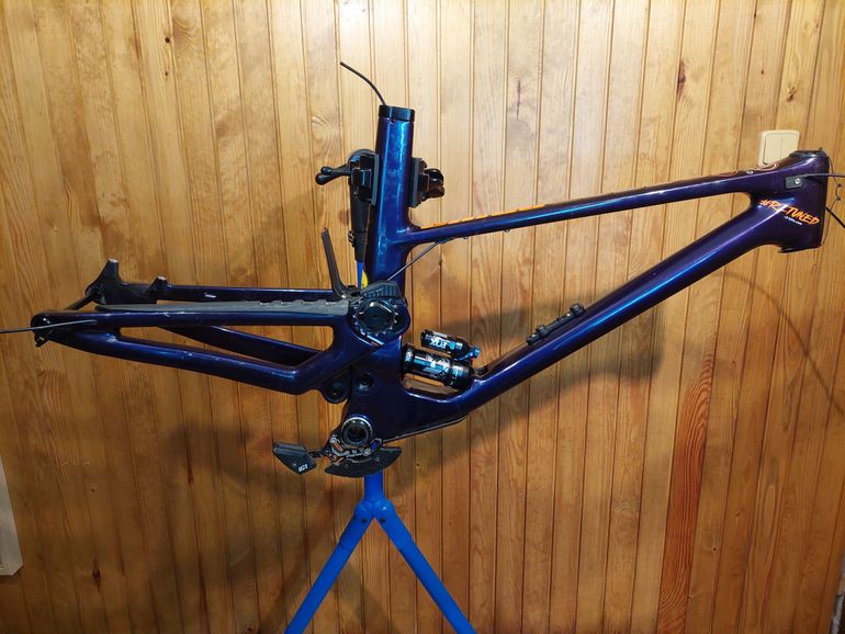Used Forbidden Druid V1 Frameset 2022 Mountainbike, Purple — image 8 of 16